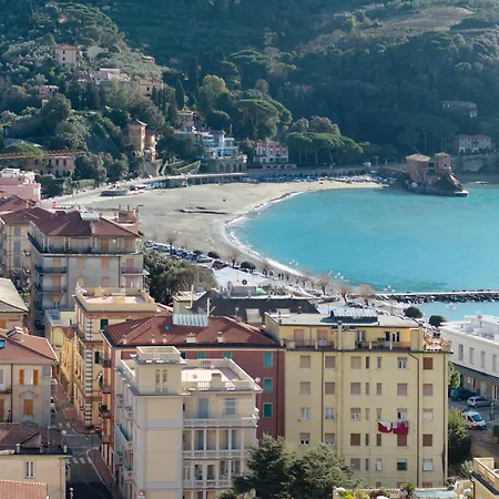 Monica Casa de hóspedes Levanto